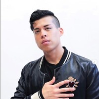 Spencer X atau nama aslinya Spencer Polanco Knight merupakan beat boxer asal Amerika. Berada di urutan kelima daftar akun TikTok dengan followers terbanyak, Spencer X memiliki 48,9 juta pengikut. Kemampuannya mengeluarkan musik dari mulut (beatbox) yang membuatnya populer. Dia juga memproduksi lagu sendiri dan sempat berkolaborasi dengan beberapa artis seperti Alicia Keys dan Marshmello, seperti dikutip The Sun. Foto: Dok. Instagram