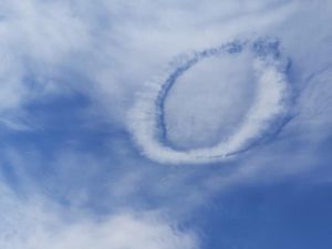 Ini Fakta Soal Fenomena Awan Berbentuk Cincin di Langit Kediri