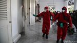 Balai Kota DKI Disemprot Disinfektan