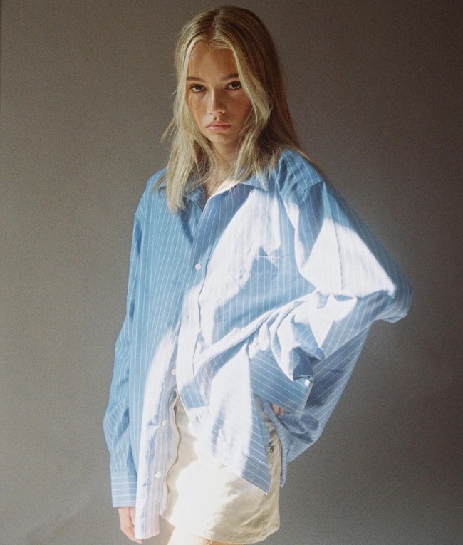 Punya wajah cantik, banyak orang penasaran apakah Emma Ellingsen sudah memiliki kekasih. Tapi dalam video, wanita tersebut mengaku tidak terlalu fokus mencari pacar saat ini, apalagi ia adalah seorang transgender. Meski begitu Emma mengaku tidak khawatir untuk urusan percintaan karena merasa pasti ada pria yang akan tulus menerimanya nanti. Foto: Instagram @emmaellingsenn