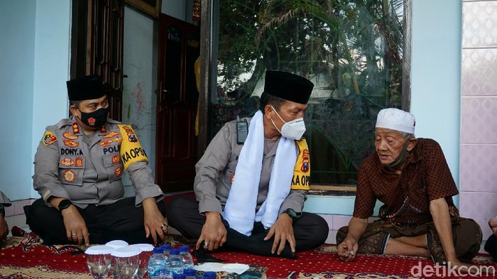 Kapolda Jatim Irjen Nico Afinta