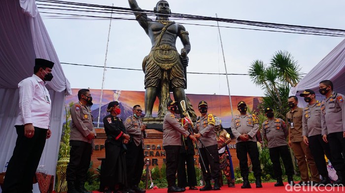 monumen gajah mada