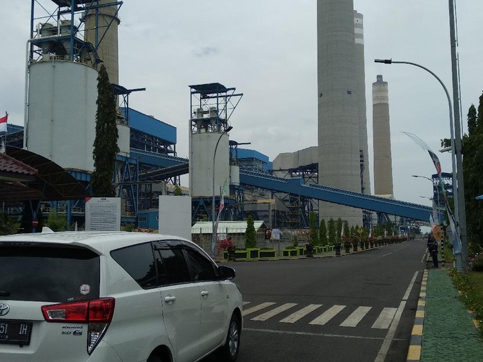 Pltu Paiton Tanggapi Demo Koalisi Laut Biru Soal Tumpahan Batu Bara