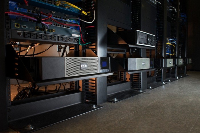 UPS Eaton