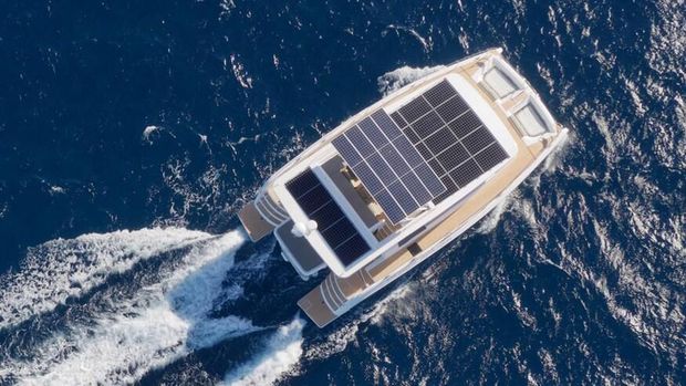 Volkswagen Yacht listrik solar panel