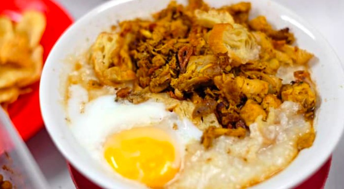 5 Bubur Ayam Enak untuk Hangatkan Perut di Malam Hari