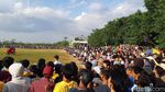 Abaikan Prokes, Warga Serang Berkerumun Nonton Tarkam