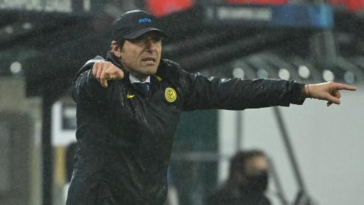 Antonio Conte yakin Real Madrid dan Borussia Dortmund tak akan main mata demi hasil imbang (Foto: AFP/INA FASSBENDER)