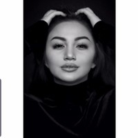 Ariel Tatum punya aura seksi yang kuat. Terlebih bagian bibirnya yang berisi bak Kylie Jenner.  Foto: Dok. Instagram