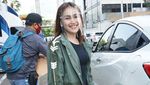Senyum Ayu Ting Ting yang Dikabarkan Siap Nikah