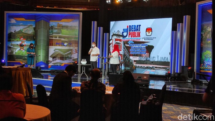 Debat Publik Pilwalkot Semarang, 2/12/2020