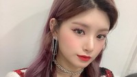 Yiren disebut tertular COVID-19 dari salah satu rekannya yang lebih dahulu dites positif. (Foto: dok. Instagram @official_everglow) 
