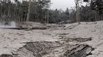 Potret Jalur Lahar Panas Gunung Semeru