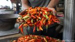 Jelang Akhir Tahun Harga Cabai-Ayam di Bandung Naik