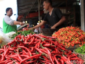 Dear Ibu-Ibu, Harga Telur Ayam dan Cabai Naik Nih Jelang Akhir Tahun