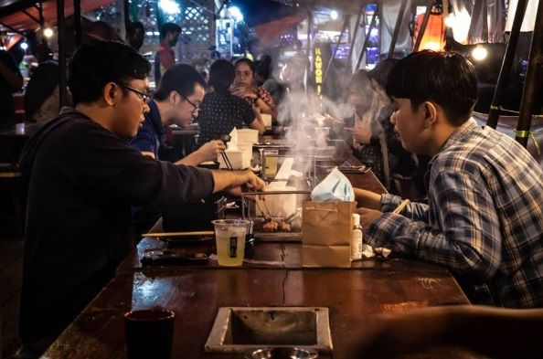 Kawasan Kuliner Malam Kaki Lima di Tangerang