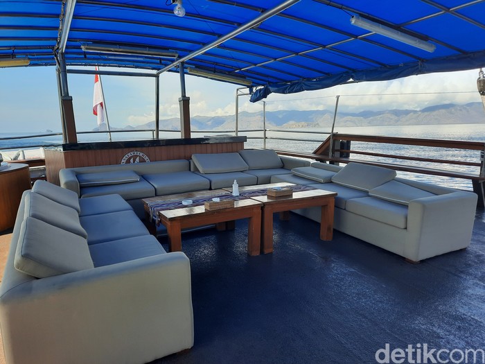 Kapal Pinisi Sea Safari
