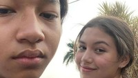 Keisha Alvaro dan Saskia Chadwick beberapa kali tampil mesra. Foto: Instagram