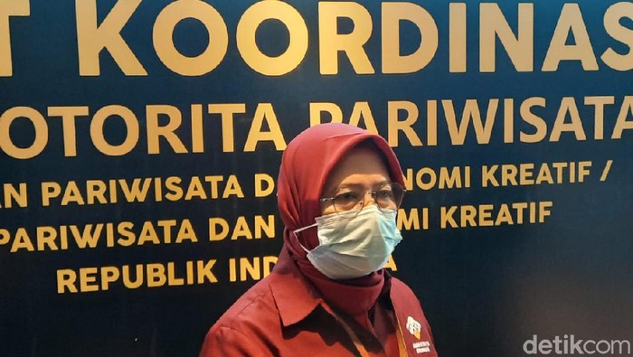 Kepala BOB Indah Juanita
