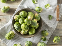 Sering Makan Sayuran Ini Bisa Turunkan Risiko Kanker Usus Besar Hingga 20%