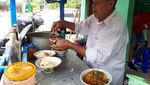 Nikmatnya Mie Ayam Kuah Rendang Racikan Mang Oyo Sejak 1983