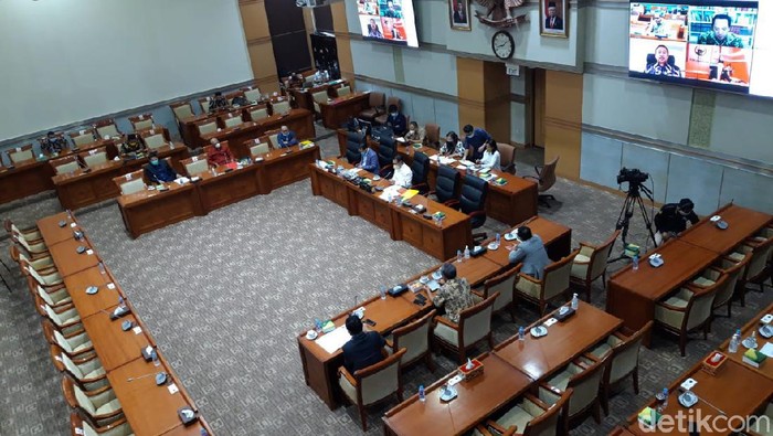 Rapat Pleno seleksi anggota KY