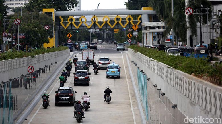 Underpass Senen Extension Dibuka 24 Jam Saat Uji Coba Kedua Uji coba tahap kedua Underpass Senen Extension mulai dilaksanakan hari ini. Di uji coba tahap dua itu underpass tersebut dapat dilintasi kendaraan selama 24 jam