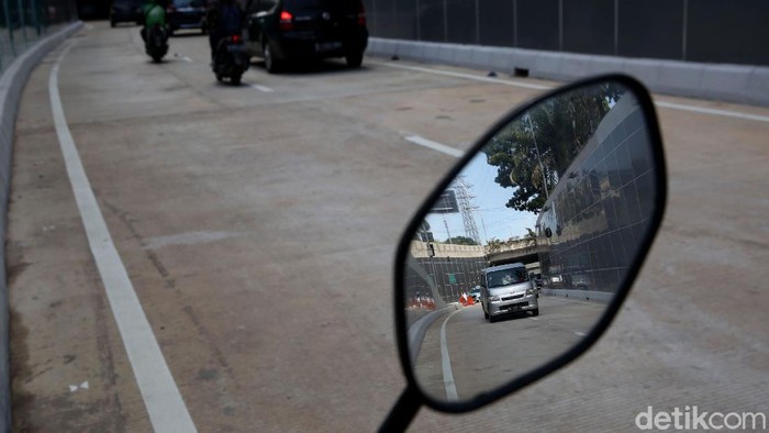 Underpass Senen Extension Dibuka 24 Jam Saat Uji Coba Kedua Uji coba tahap kedua Underpass Senen Extension mulai dilaksanakan hari ini. Di uji coba tahap dua itu underpass tersebut dapat dilintasi kendaraan selama 24 jam