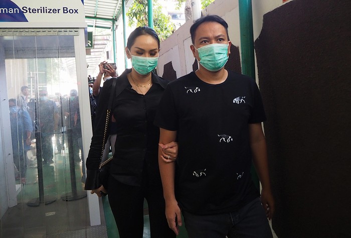 Vicky Prasetyo dan Kalina Oktarani