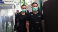 Kalina turut memberi dukungan pada Vicky Prasetyo dalam menjalani sidang lanjutan kasus pencemaran nama baik terhadap Angel Lelga. (Foto: Palevi/detikcom)