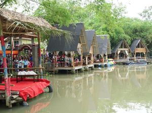 Warga Desa Banyuwangi Sulap Sungai Kotor Jadi Wisata Waduk Lecari