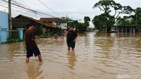 Titik banjir paling tinggi di jalur tersebut berada di Kelurahan Kebonsari. 