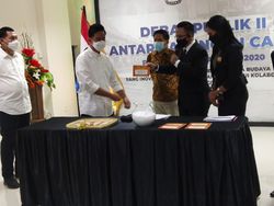 Gibran-Teguh dan Bajo Tiba di Lokasi Debat Pamungkas Pilkada Solo