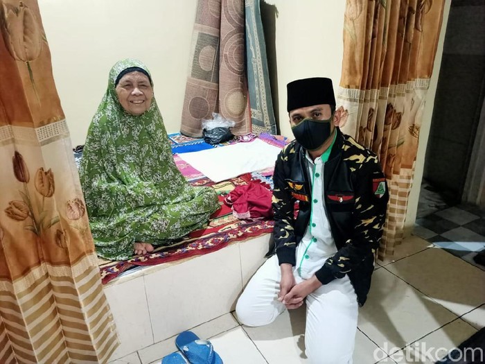 Kondisi Ibunda Mahfud MD Pasca Rumahnya Digeruduk
