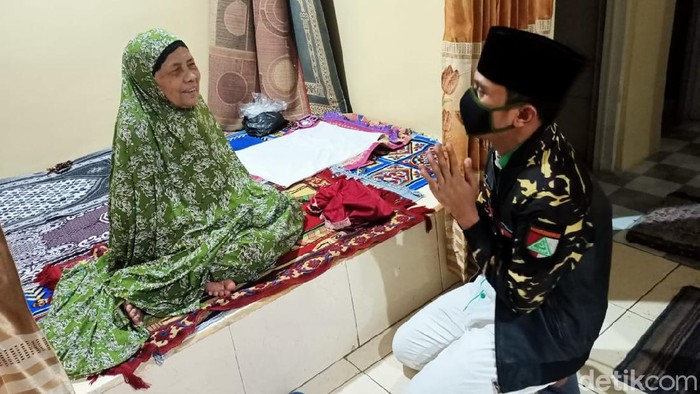 Kondisi Ibunda Mahfud MD Pasca Rumahnya Digeruduk