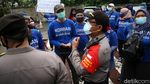 Klaim Belum Cair Nasabah Gruduk Kantor Bumiputera
