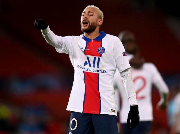 neymar paris saint-germain manchester united vs paris saint-germain mu vs psg liga champions MANCHESTER, ENGLAND - DECEMBER 02: Neymar of Paris Saint-Germain celebrates after scoring their sides third goal during the UEFA Champions League Group H stage match between Manchester United and Paris Saint-Germain at Old Trafford on December 02, 2020 in Manchester, England. Sporting stadiums around the UK remain under strict restrictions due to the Coronavirus Pandemic as Government social distancing laws prohibit fans inside venues resulting in games being played behind closed doors. (Photo by Laurence Griffiths/Getty Images)