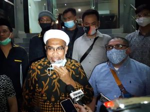 Pihak Ngabalin Sentil Balik Eks Staf KSP soal Cegah Korupsi
