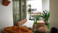 Balkon kebanggaan Nikita Willy. Nikita Willy mengatakan balkon ini adalah hasil karyanya. Foto: YouTube