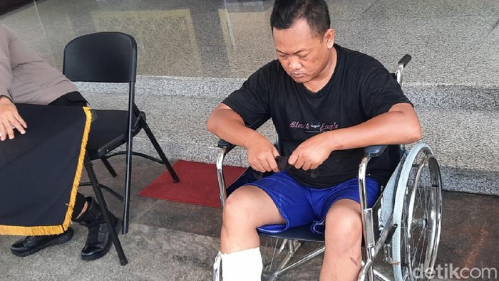 Pembunuh sadis wanita di kebun salak Sleman 7 tahun yang lalu. Pelaku Eko Budi Priyanto (39) ditangkap di Sidoarjo, Jawa Timur.