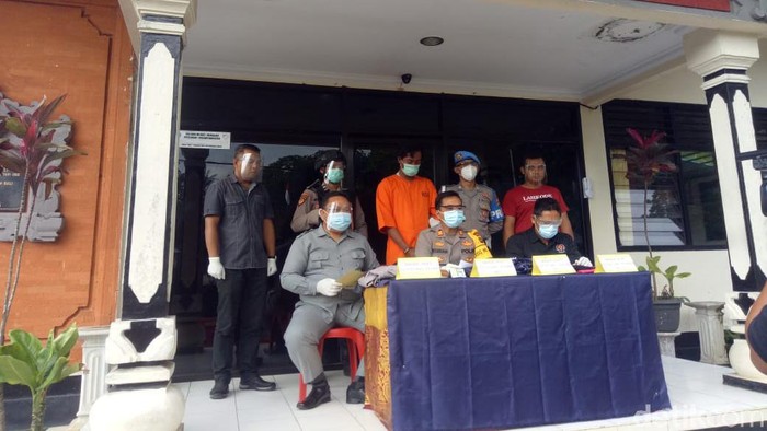 Polisi menangkap pria pelaku pencabulan terhadap 4 wanita muda di Tabanan (dok Polres Tabanan)