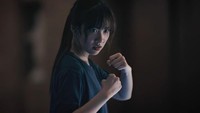 Puimek kini bernaung di bawah manajemen GMMTV bersama deretan nama populer lainnya seperti Bright Vachirawit dan Win Metawin. (Foto: dok. Instagram @puimekster) 