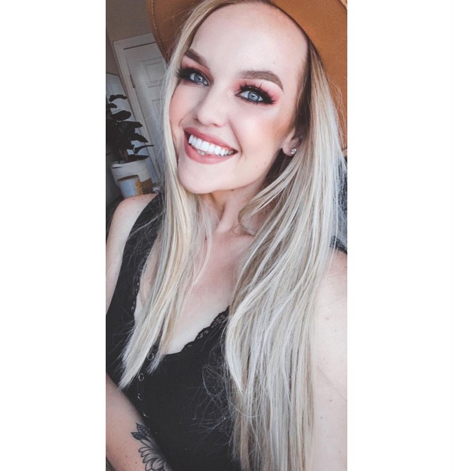 Bukan karena tidak mau bersusah payah diet, Samantha sebenarnya sudah bertahun-tahun mencoba menyusutkan berat badan. Ia sudah mencoba berbagai cara tapi tidak pernah ada hasil maksimal. Foto: Instagram @therealslimsammii