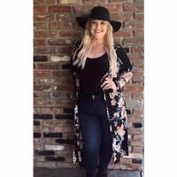 Dilansir Boredpanda, Samantha di-ghosting oleh mantannya yang kemudian melirik wanita lain. Dikatakan jika mantan Samantha malu mengenalkannya pada keluarga karena berbadan gemuk. Setelah itu, ia mulai hidup untuk dirinya sendiri dan berusaha menurunkan berat badan. Foto: Instagram @therealslimsammii