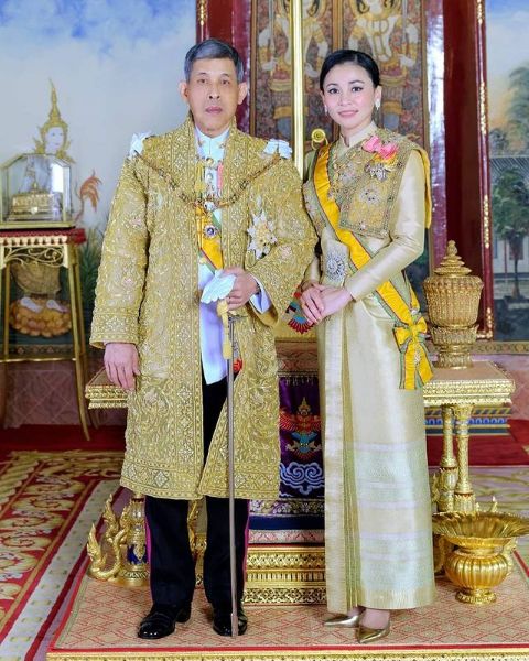 Suthida Tidjai, Istri Raja Thailand
