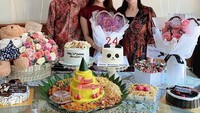 Foto ini diambil ketika Chen merayakan ulang tahunnya yang ke-24. Banyak cake cantik dan kado yang menjadi hadiah untuk Chen. Foto: instagram @chengiovani