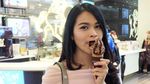 Tak Cuma Cantik, Calon Mantu Hotman Paris Jago Bikin Kue