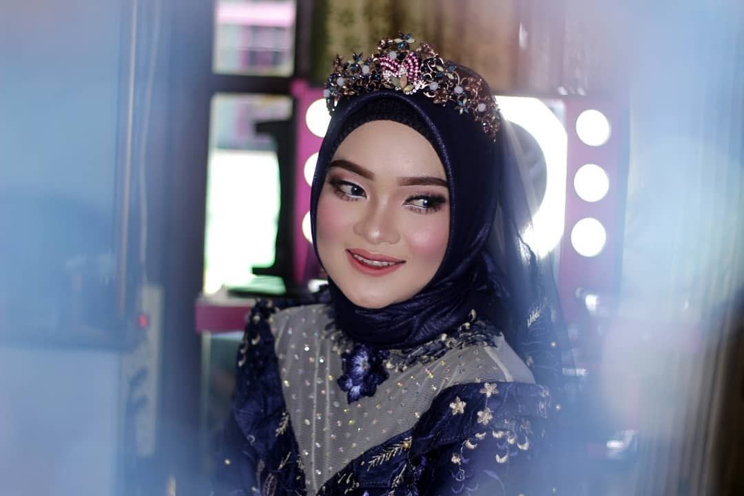 tiktok Hasil makeup Imroatul Nur Cahyani, siswi SMA yang sudah jadi MUA