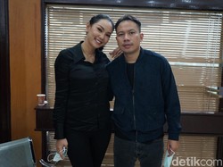 Vicky Prasetyo Batal Nikah, Ini Potret Kebersamaannya dengan Kalina Oktarani