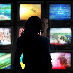 Superman Sukses, Wonder Woman Dikebut
